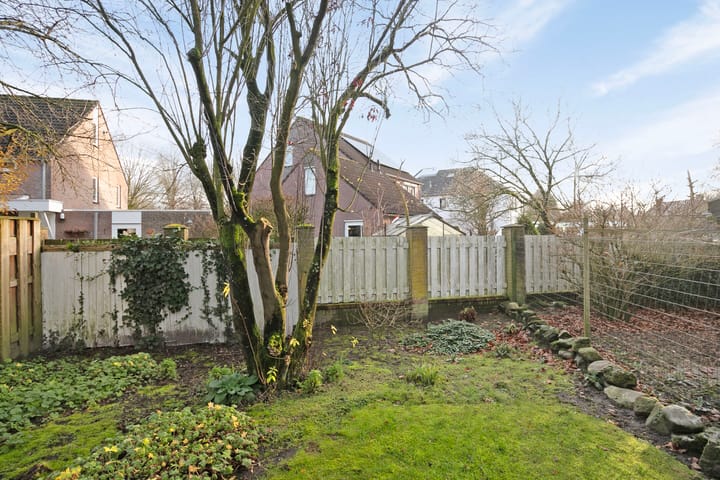 Foto 39 van Maasheseweg 64-A