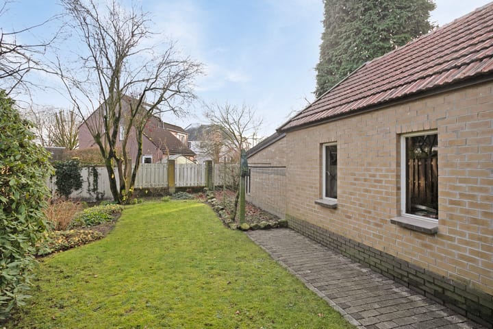 Foto 41 van Maasheseweg 64-A