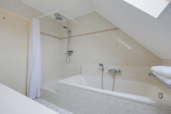 Foto 26 van Johannes ter Horststraat 28