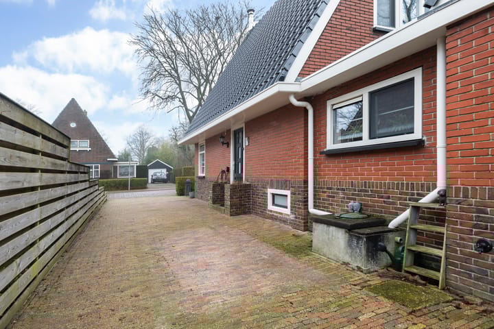 Foto 28 van Schoolstraat 23