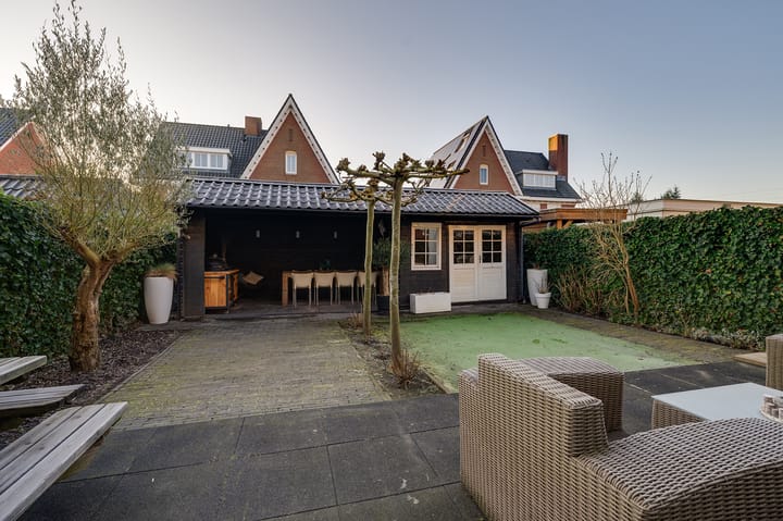 Foto 17 van Coniferenhout 19