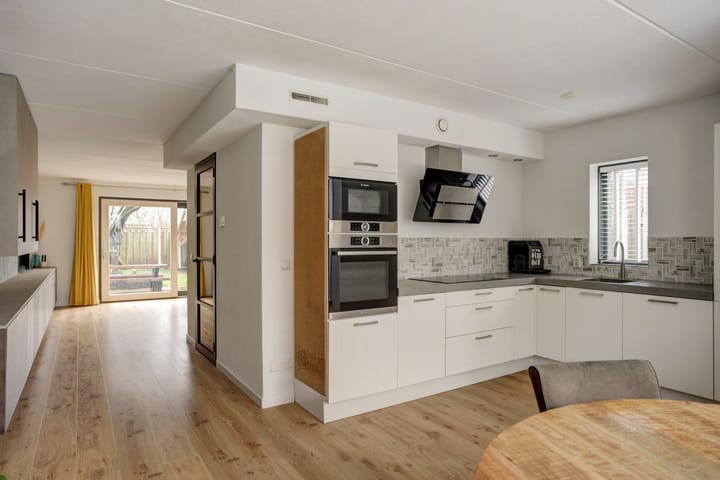 Foto 15 van Bertus Aafjeshof 81