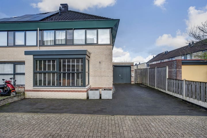 Foto 43 van Bertus Aafjeshof 81