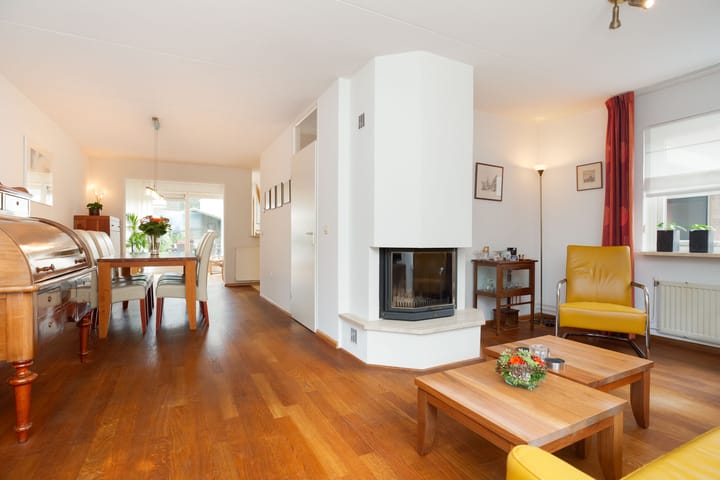 Foto 11 van Meidoornlaan 13