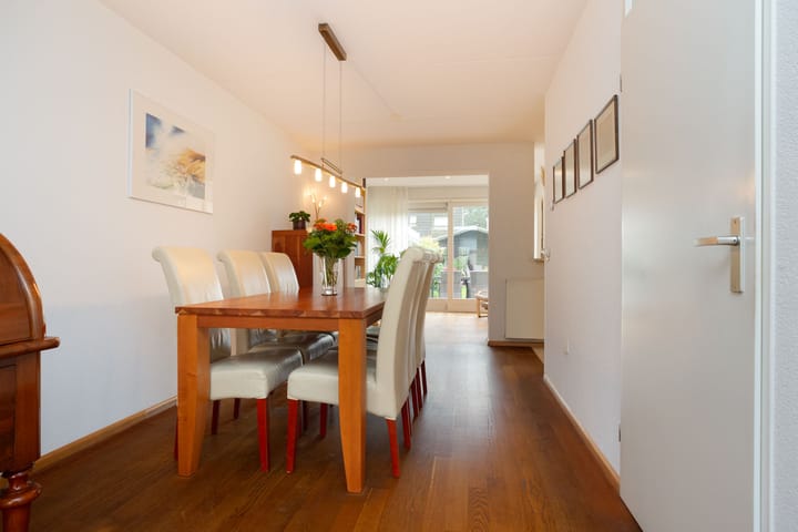 Foto 12 van Meidoornlaan 13