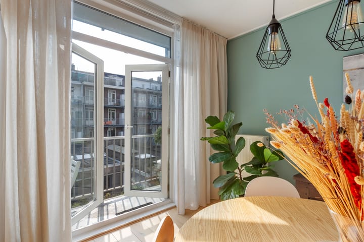 Foto 7 van Bonairestraat 42-2