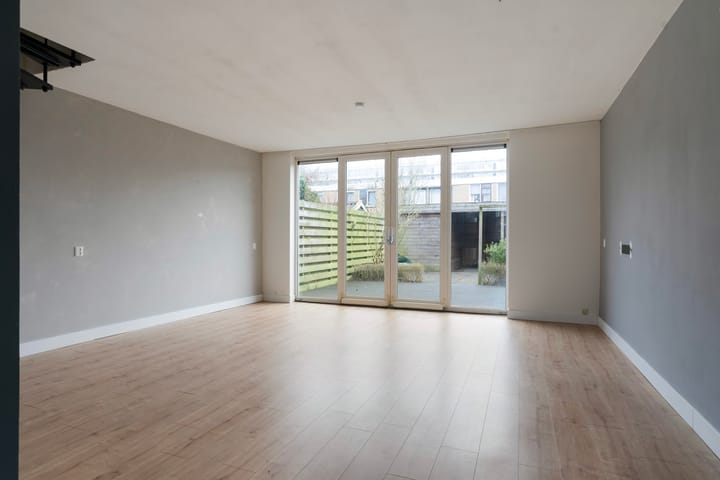 Foto 12 van de Anjen 83