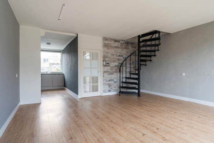 Foto 17 van de Anjen 83