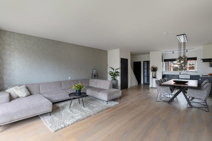 Foto 10 van Moeflon 5