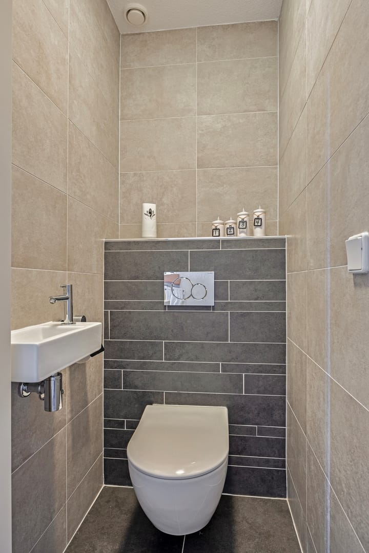 Foto 4 van A. Noordewier-Reddingiuslaan 5