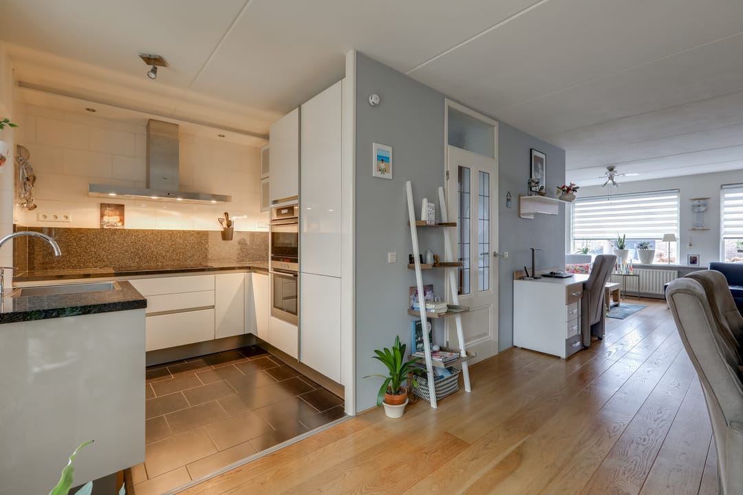 Foto 17 van Potterstraat 77