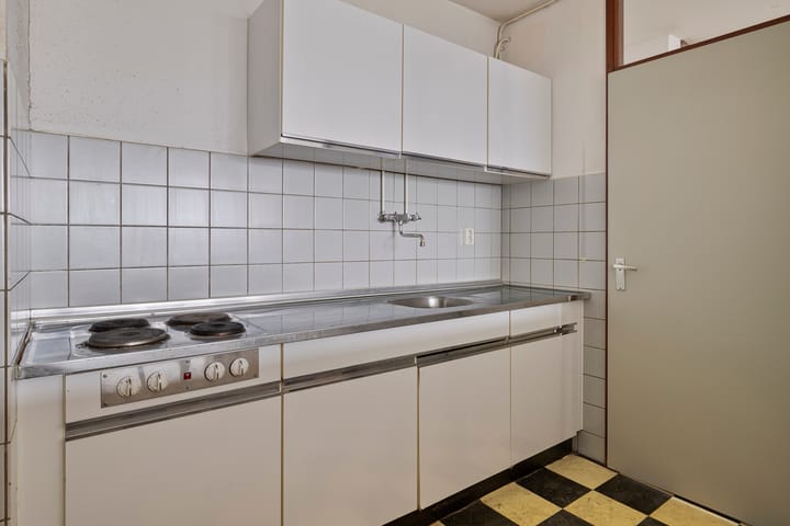 Photo 19 of Johan Willem Frisostraat 149