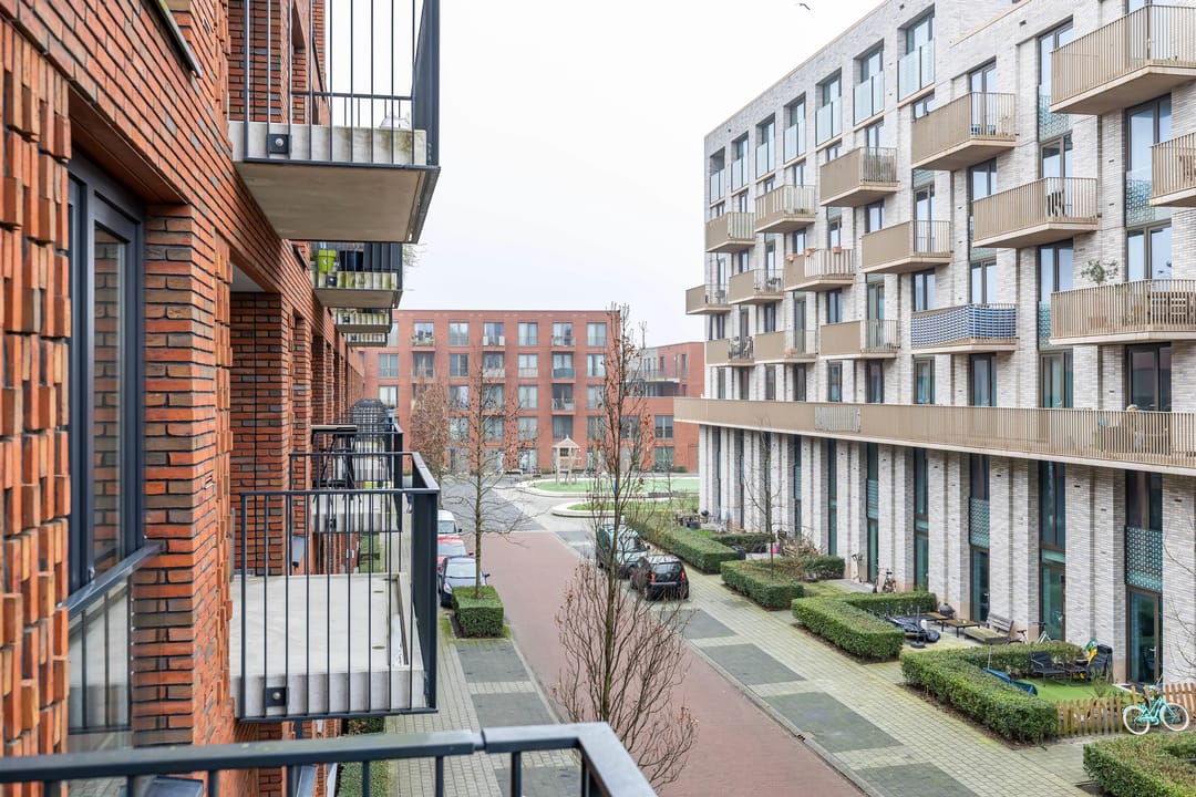 Photo 23 of James Wattstraat 41