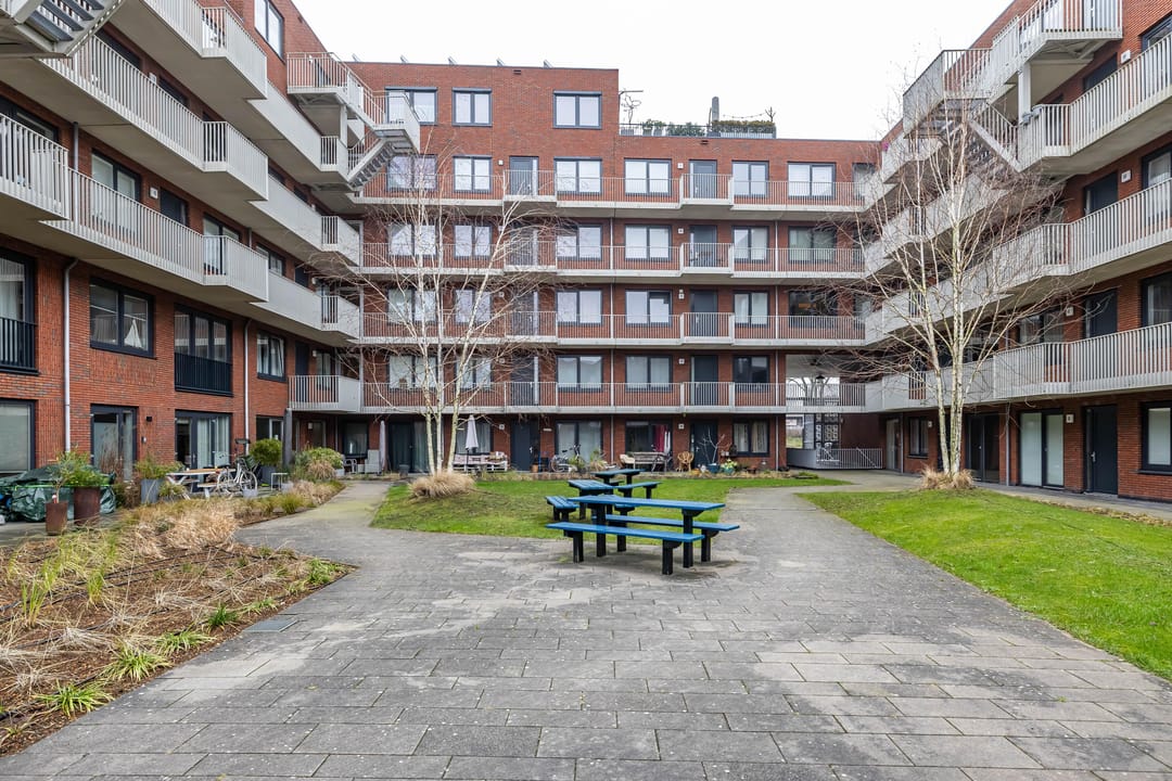 Photo 37 of James Wattstraat 41