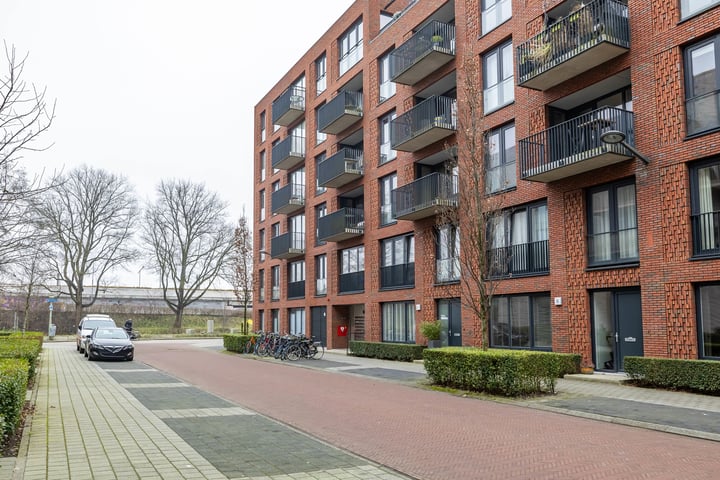 Bekijk foto van James Wattstraat 41