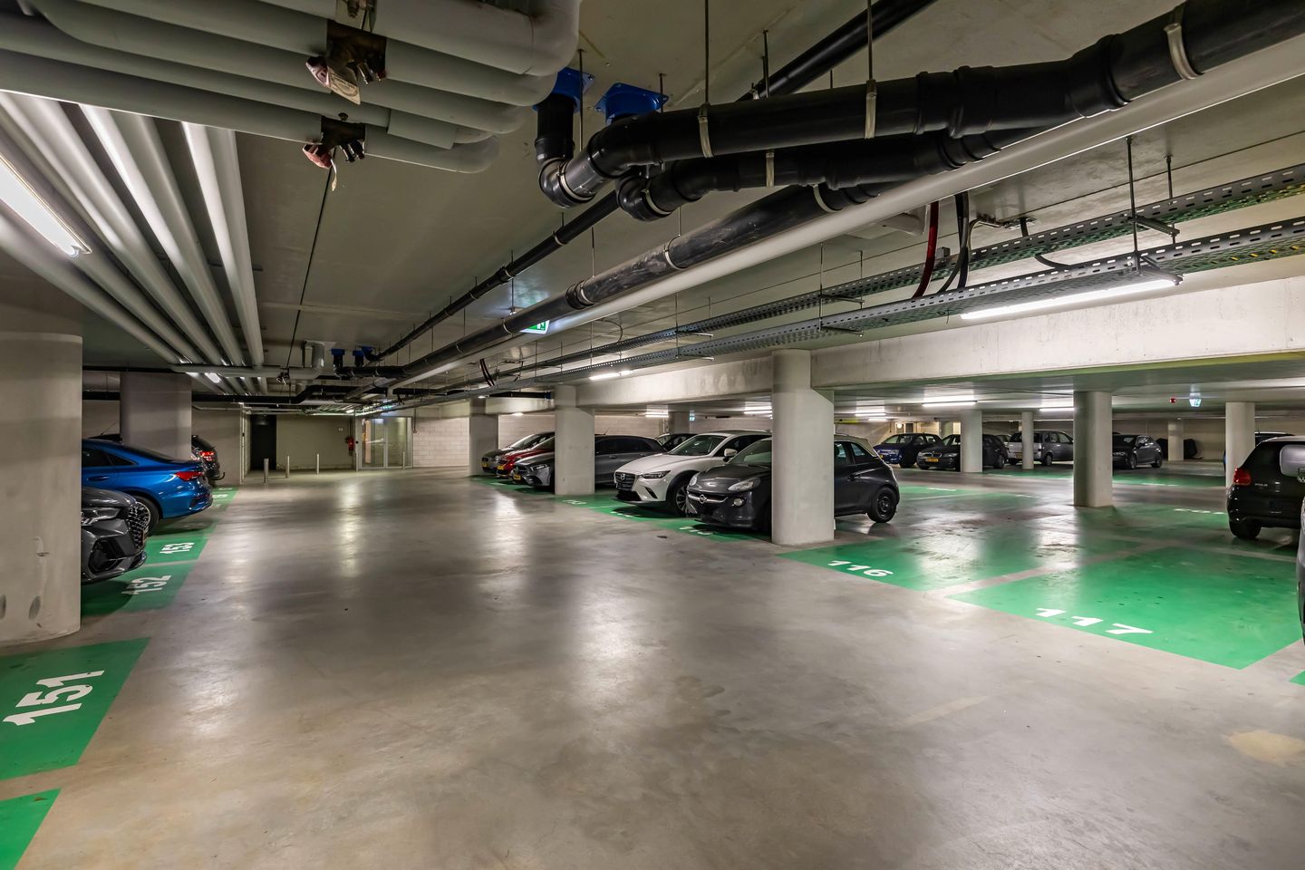 Photo 34 of James Wattstraat 41