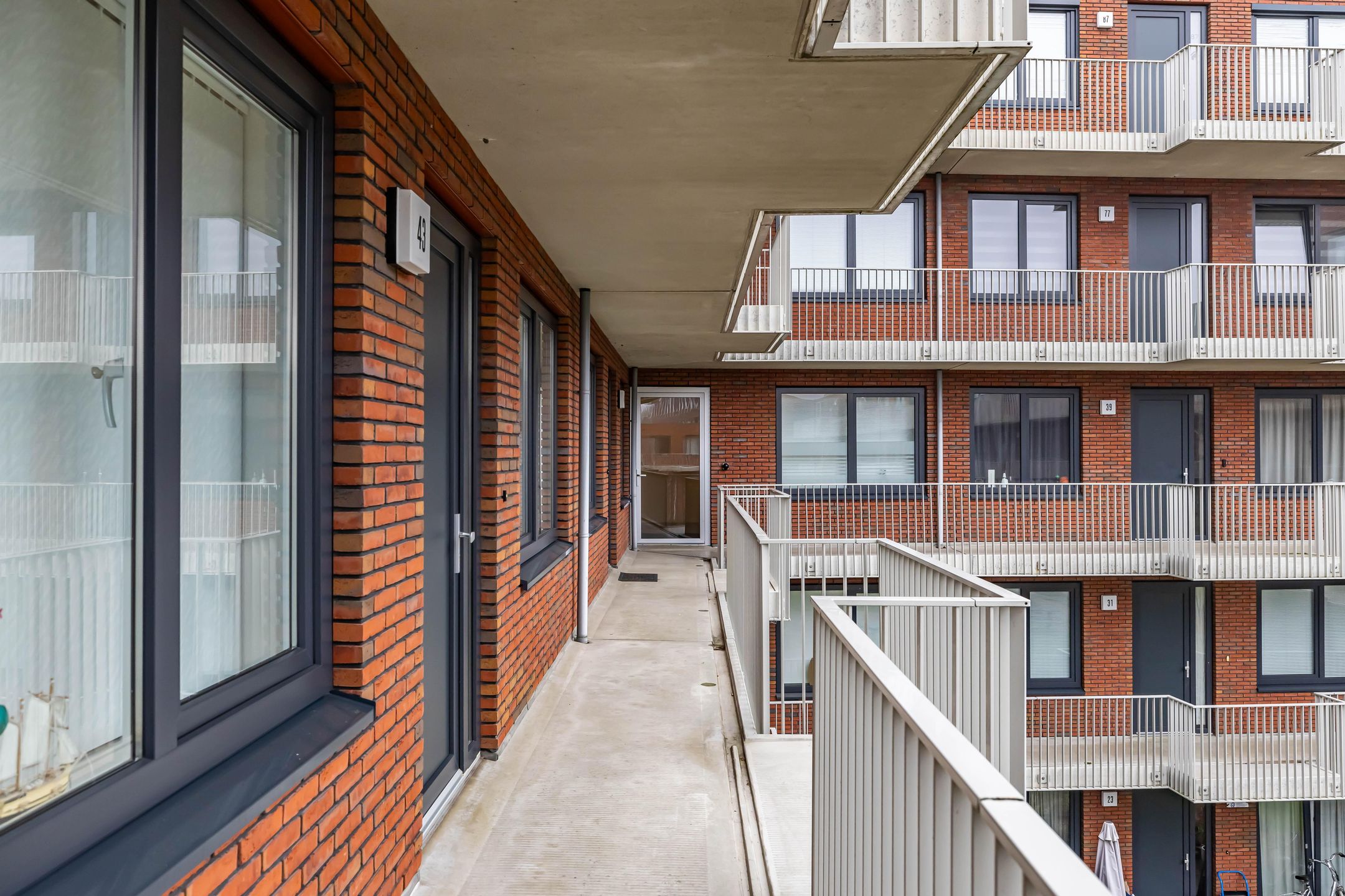 Photo 6 of James Wattstraat 41