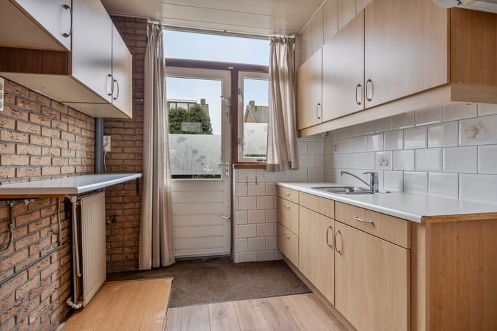 Foto 10 van Johannes Vermeerstraat 14