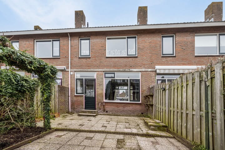 Foto 27 van Johannes Vermeerstraat 14