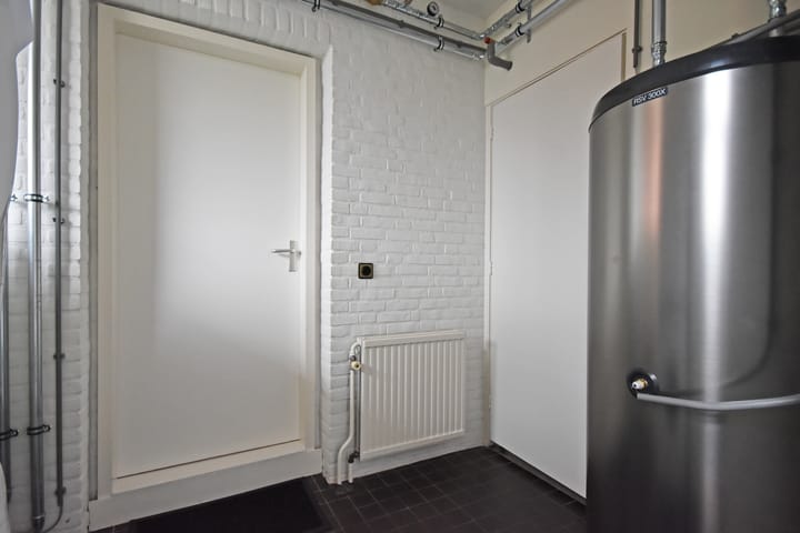 Foto 56 van Suderwei 27