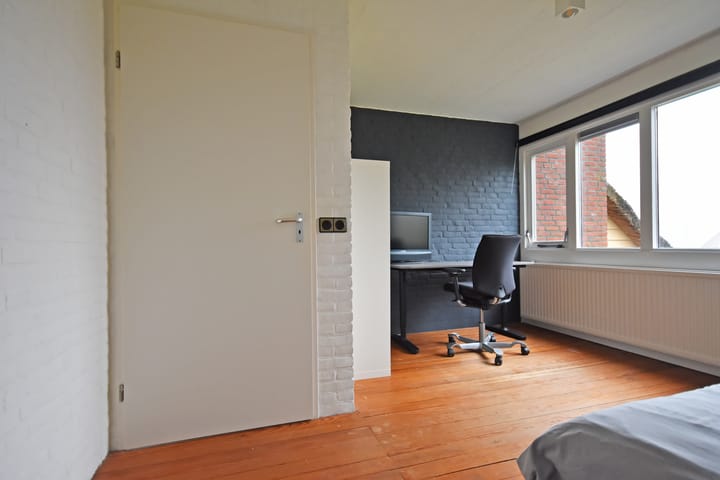 Foto 67 van Suderwei 27