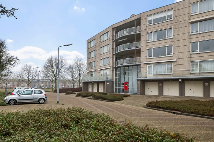 Foto 5 van Femina Mullerstraat 279