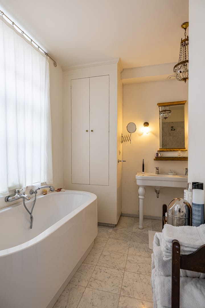 Foto 31 van Lijnbaanstraat 2-A