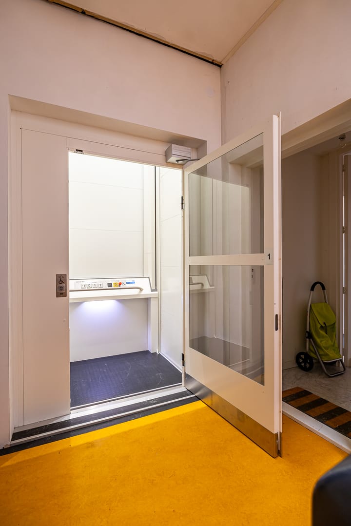 Foto 34 van Lijnbaanstraat 2-A