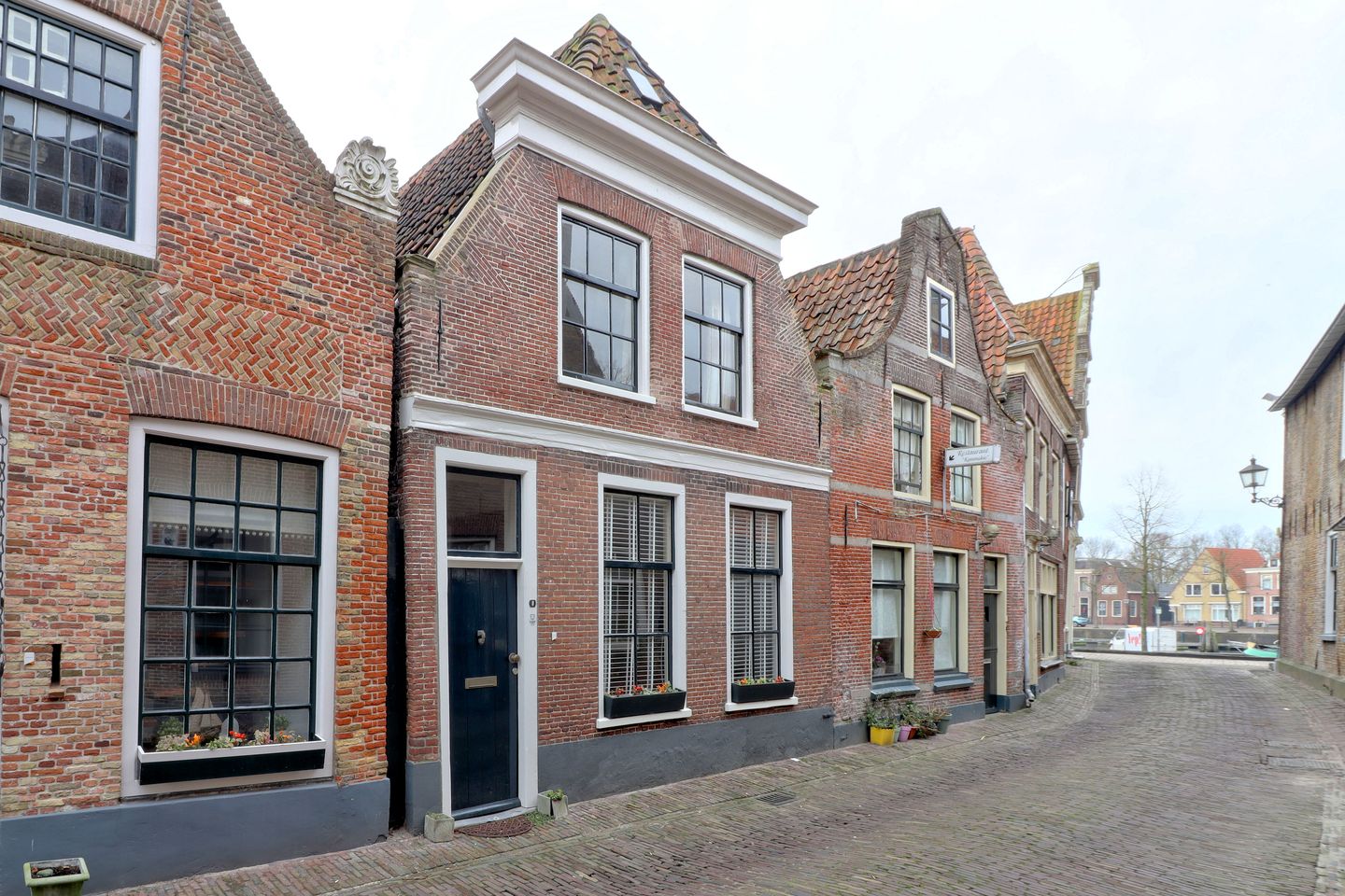Foto 1 van Kerkstraat 8