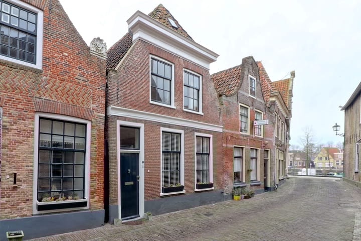 Foto 1 van Kerkstraat 8