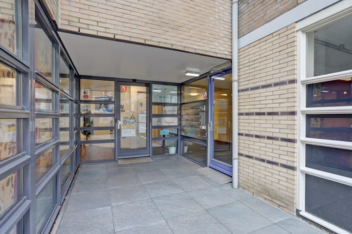 Photo 4 of Duivenvoorde 205-C