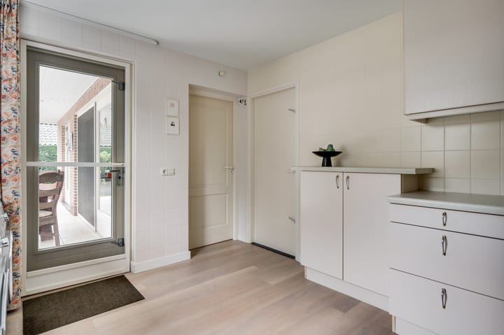 Foto 11 van Maasstraat 4