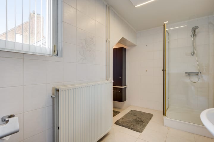 Foto 19 van Maasstraat 4