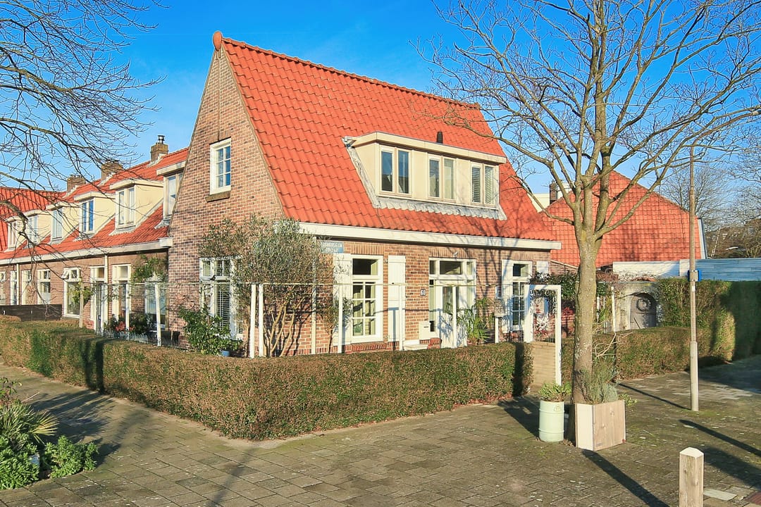 Photo 1 of Zonnebloemstraat 60