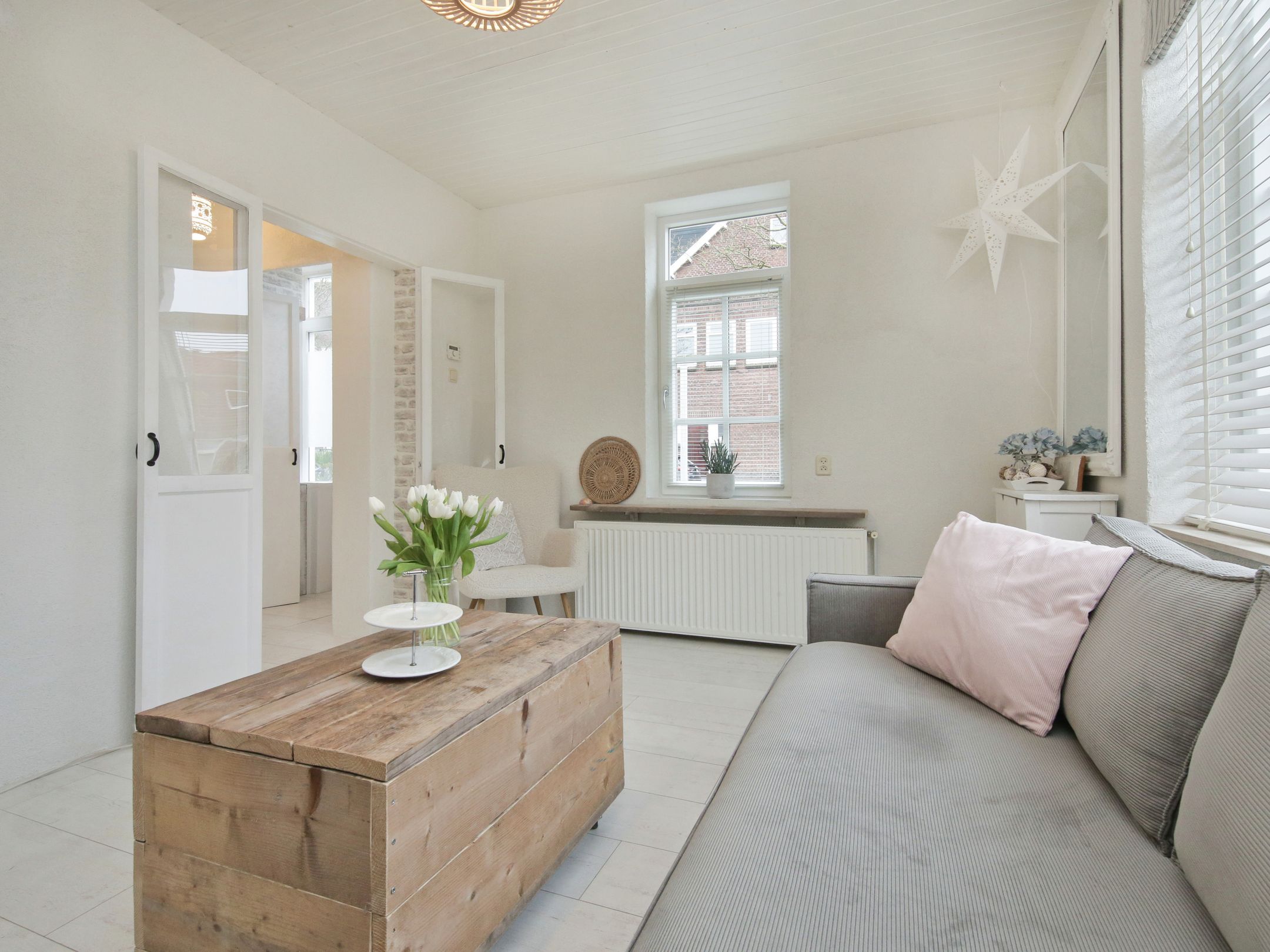 Photo 6 of Zonnebloemstraat 60