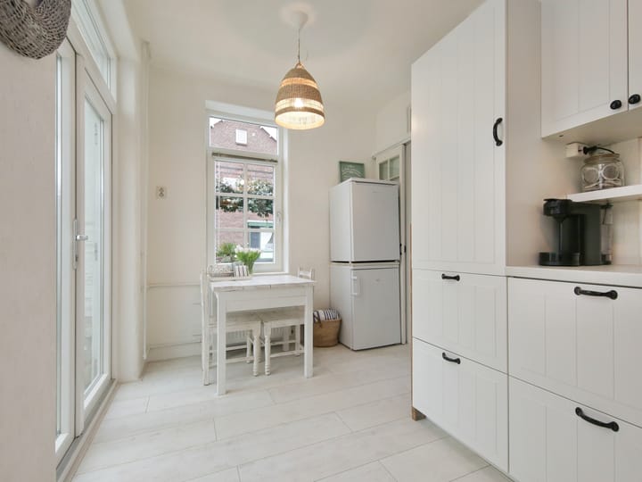 Foto 10 van Zonnebloemstraat 60