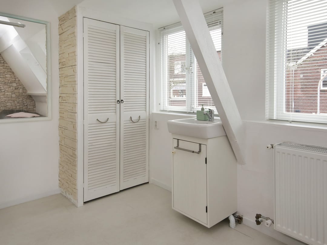 Photo 23 of Zonnebloemstraat 60