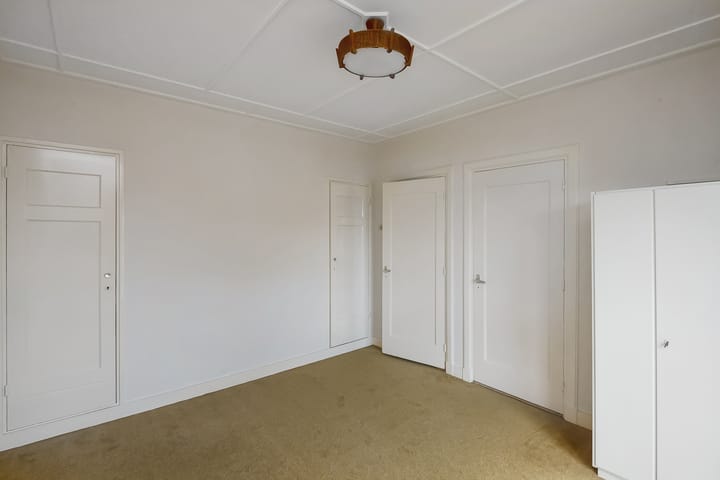 Photo 21 of Velperbuitensingel 14