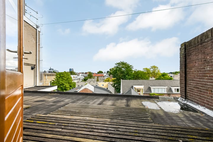 Photo 33 of Velperbuitensingel 14