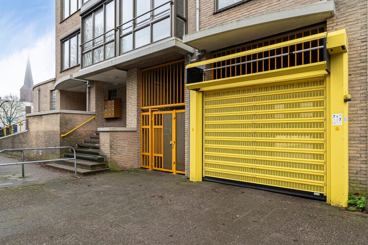 Foto 24 van Oldenzaalsestraat 5-B