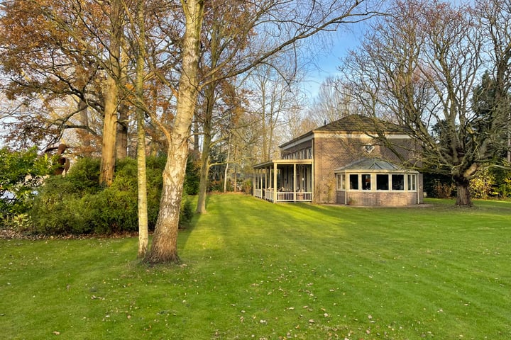 Foto 2 van Rhijnhofweg 2-B