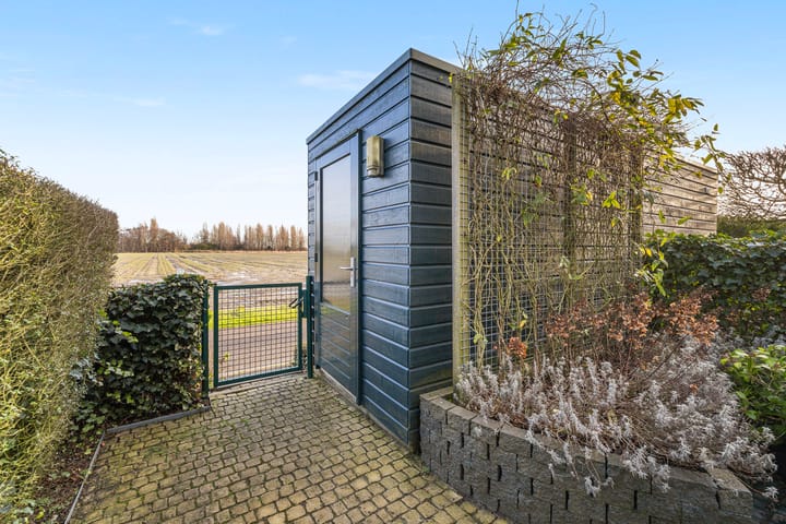 Photo 33 of Vleerdamsedijk 11-C