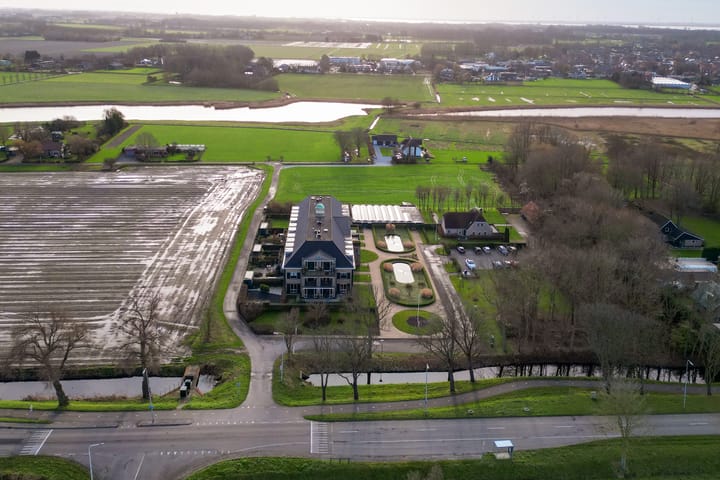 Photo 48 of Vleerdamsedijk 11-C