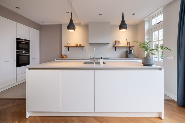 Foto 16 van Alexanderlaan 43