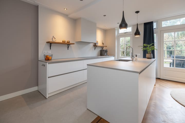 Foto 17 van Alexanderlaan 43