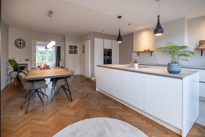 Foto 20 van Alexanderlaan 43