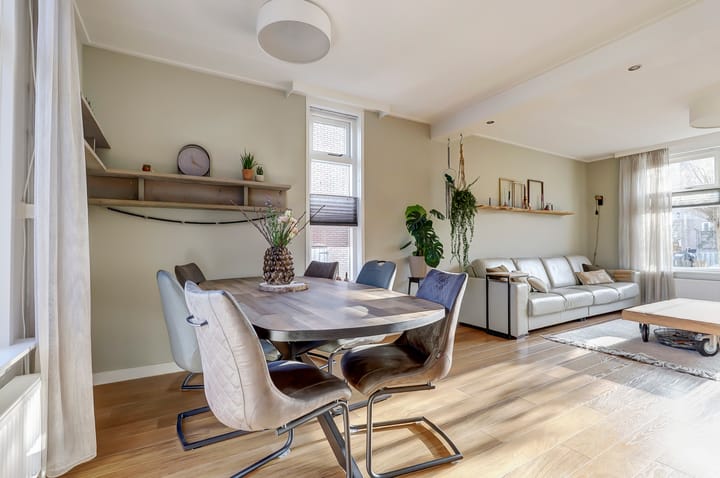 Photo 12 of Alexanderstraat 39