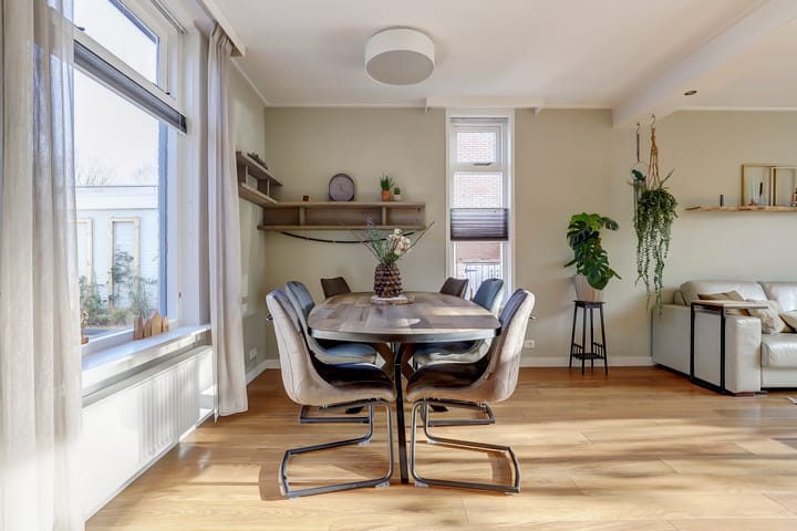 Photo 13 of Alexanderstraat 39