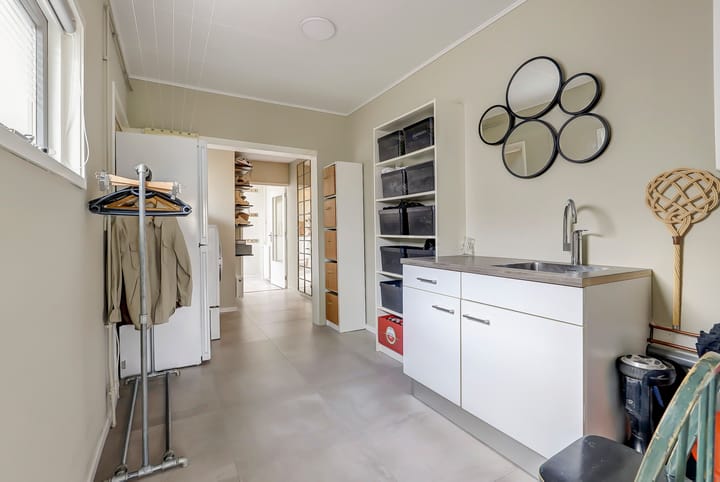 Photo 23 of Alexanderstraat 39