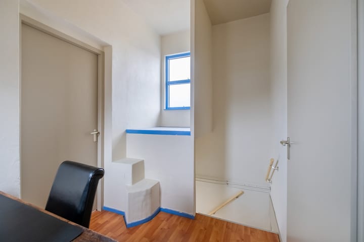 Foto 33 van Middenmolenlaan 94